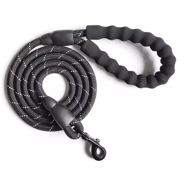 DURABLE 5 FT LEASH with COMFORT HANDLE